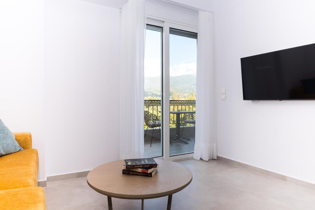 Apartment Naya